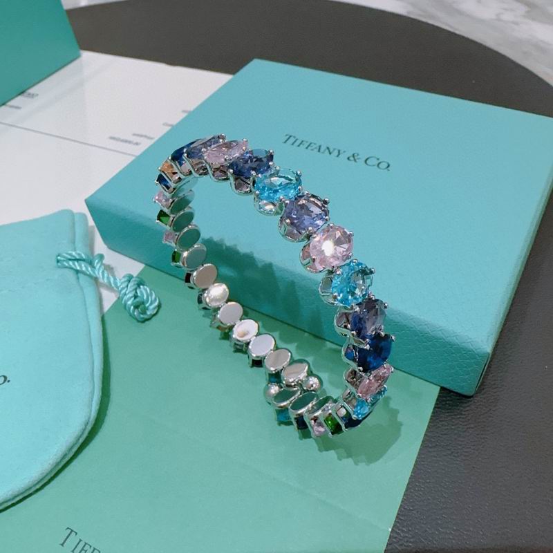Tiffany bracelet 06yxh12